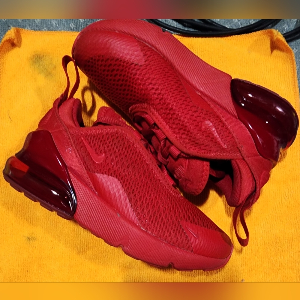 Kids Nike Air 270